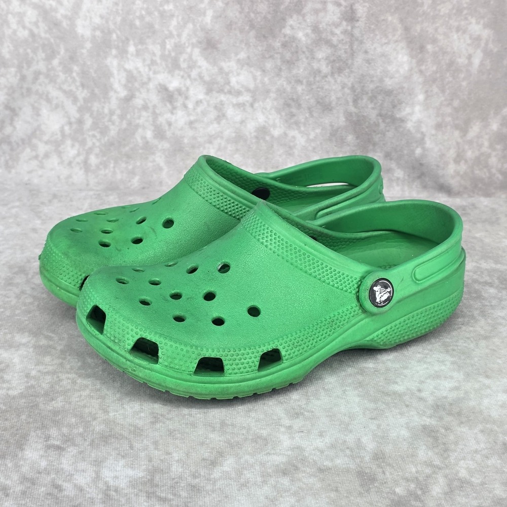 Crocs Classic Clog Green Slip On Shoes Size M3 W5